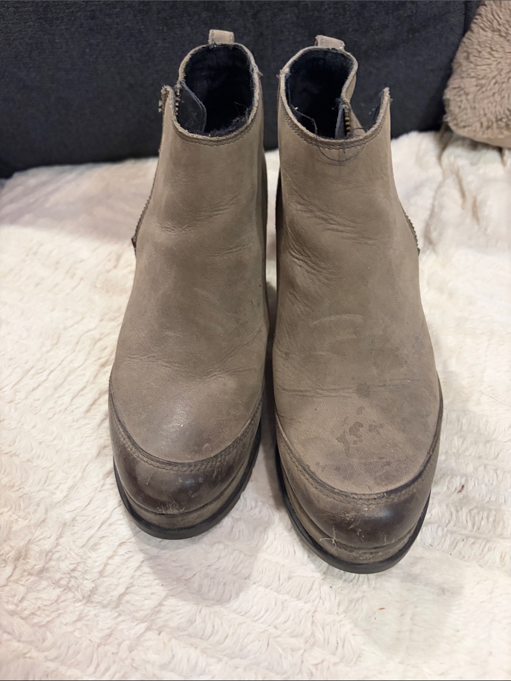 Sorel Women's Chelsea Ankle Boots in Taupe